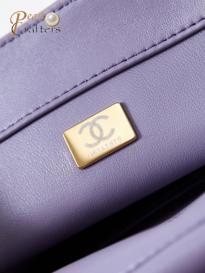 ⁦Chanel 10A Handbag Shoulder Bag Top Mirror Quality Version CHANEL AS5011⁩ - الصورة ⁦9⁩