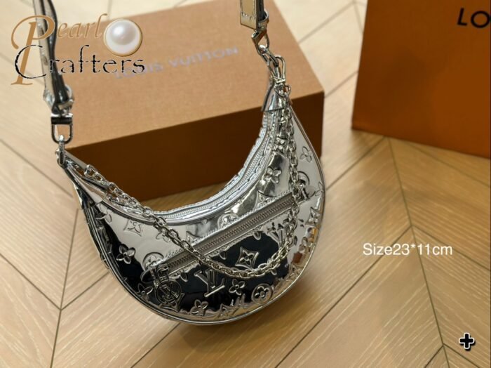 Louis Vuitton Loop Shoulder Bag Handbag - Image 1