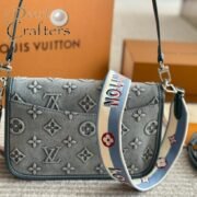 ⁦Louis Vuitton LV Diane Shoulder Bag Crossbody Bag Tote bag⁩ - الصورة ⁦4⁩