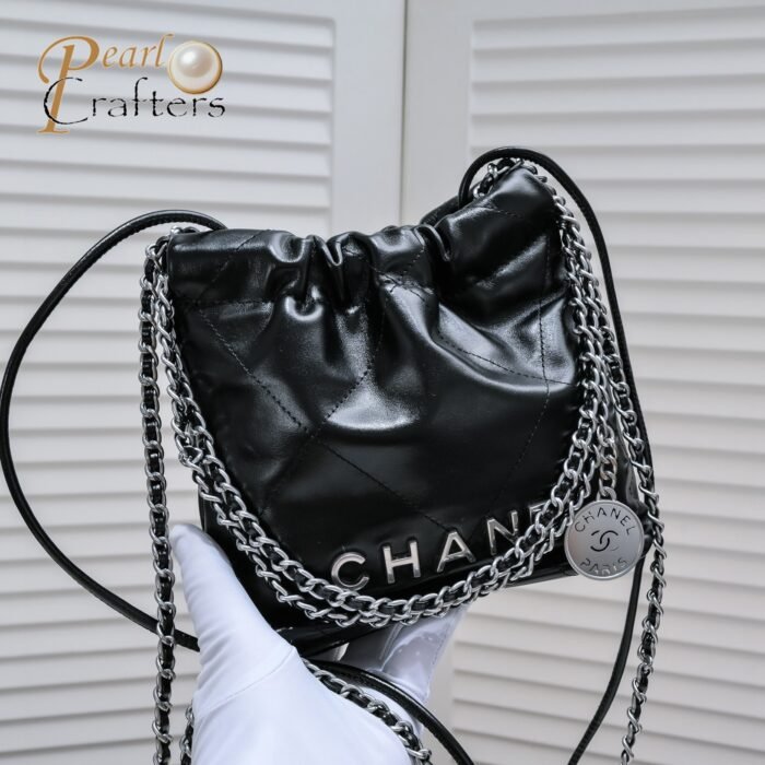⁦Chanel 22 Trash Bag Silver Hardware Mini Shoulder Bag Handbag⁩ - الصورة ⁦5⁩