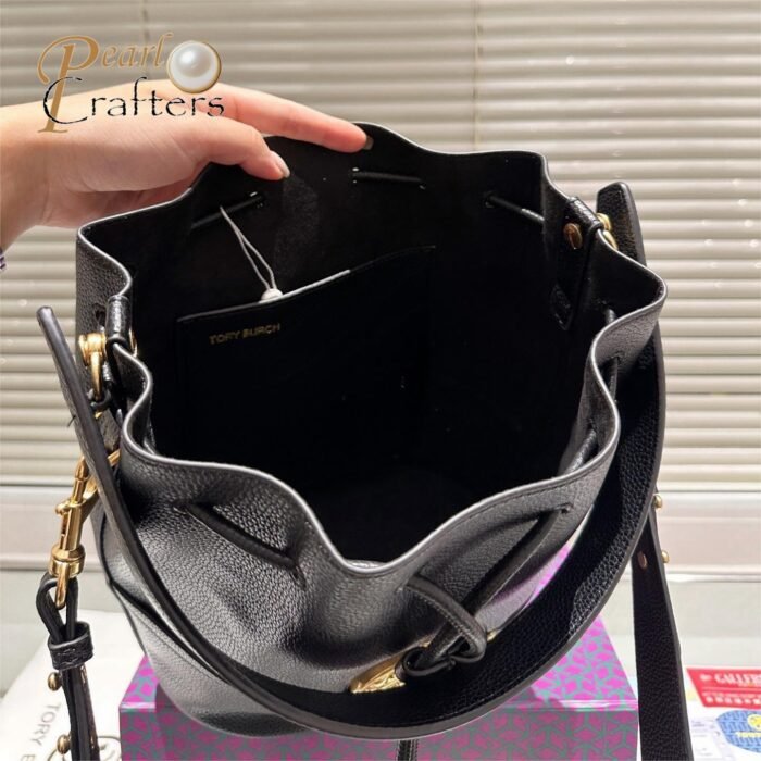Tory Burch New miler good looking bucket bag - Image 8