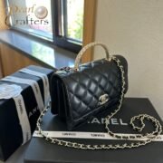 ⁦Chanel  Fortune Pearl-Handle Bag⁩ - الصورة ⁦8⁩