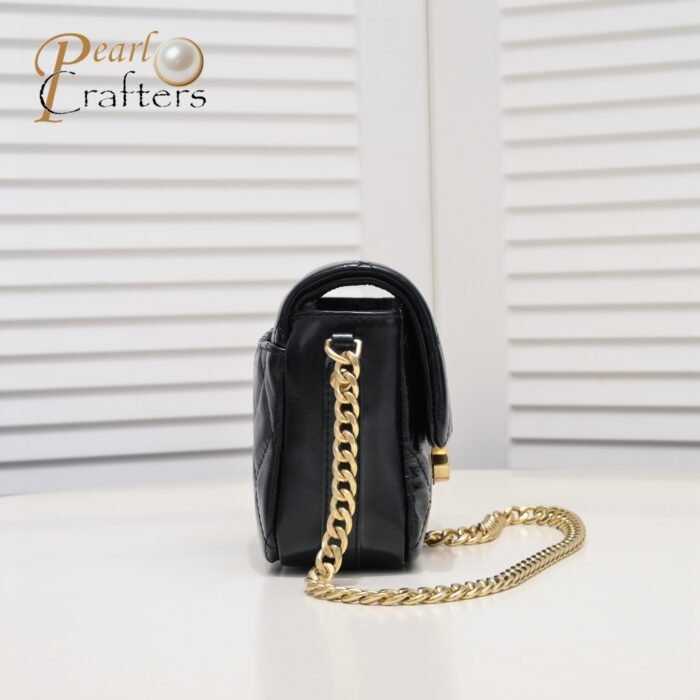⁦Chanel 23p Square Bag Shoulder Bag Handbag⁩ - الصورة ⁦2⁩