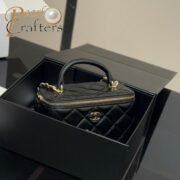⁦Chanel Top Handle Vanity Case with Mirror and Chain Black Shoulder Bag Handbag⁩ - الصورة ⁦3⁩