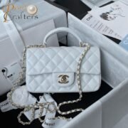 ⁦Chanle Lambskin Mini Top Handle CF Shoulder Bag⁩ - الصورة ⁦6⁩