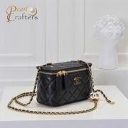 Chanel Handle Vanity Case with Mirror and Chain Black Shoulder Bag Handbag - Image 4