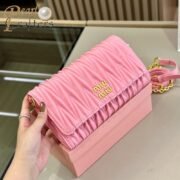 ⁦Miumiu Matelasse Leather Shoulder Bag Crossbody Bag⁩ - الصورة ⁦2⁩