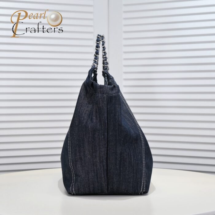 ⁦Chanel Coco Cabas Denim Large Hobo Bag In Blue Shoulder Bag Handbag⁩ - الصورة ⁦2⁩