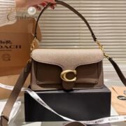 ⁦Coach Tabby Shoulder Bag 26⁩ - الصورة ⁦4⁩