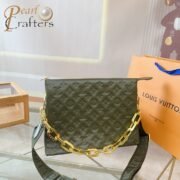⁦Louis Vuitton LV Coussin Medium Shoulder Bag⁩ - الصورة ⁦5⁩