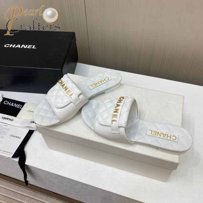 Chanel 25c Lattice Bookbag Buckle Flat Slippers - Image 5