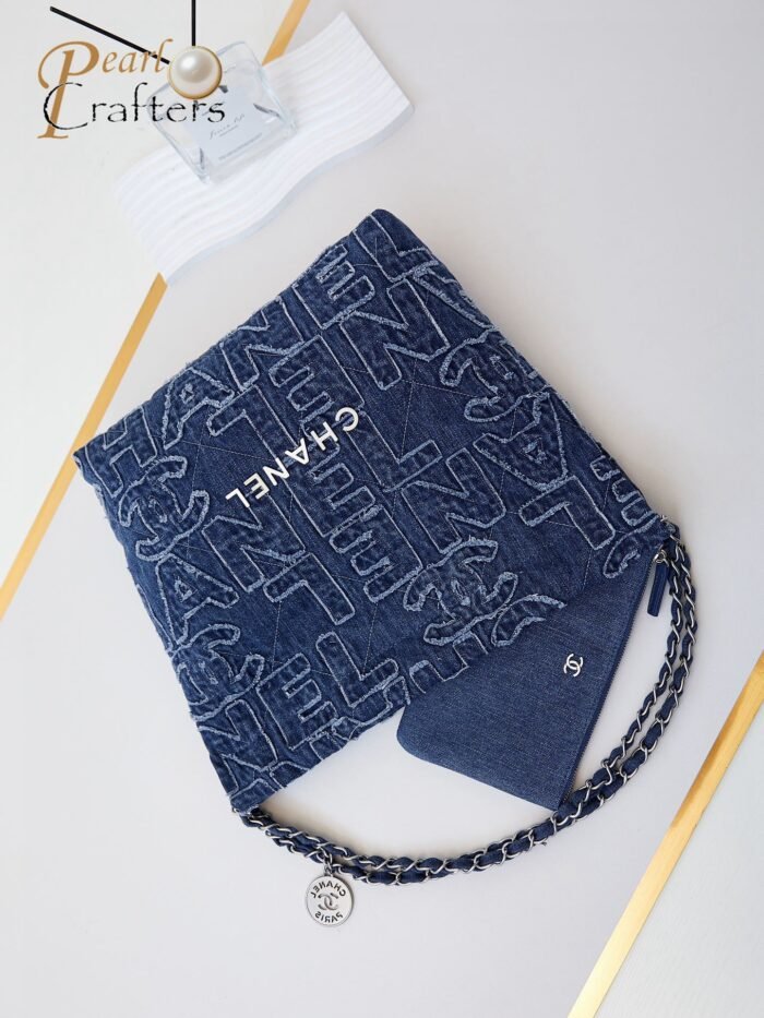 ⁦Chanel 10A Handbag Shoulder Bag Top Mirror Quality Version 22bag AS3260⁩ - الصورة ⁦7⁩