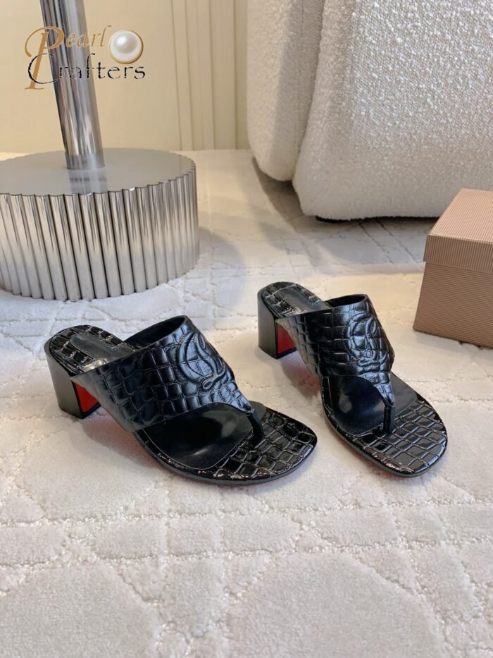 ⁦Christian Louboutin Slipper Sandals Clip Toe Heels Shoes⁩ - الصورة ⁦2⁩