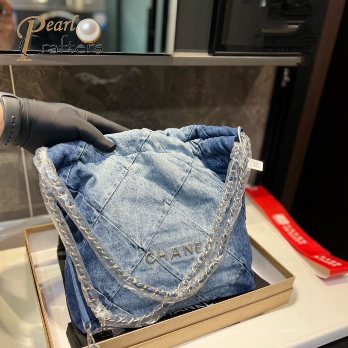 ⁦Chanel 22bag Old Denim⁩ - الصورة ⁦2⁩