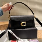 ⁦Coach Tabby Shoulder Bag 26⁩ - الصورة ⁦5⁩