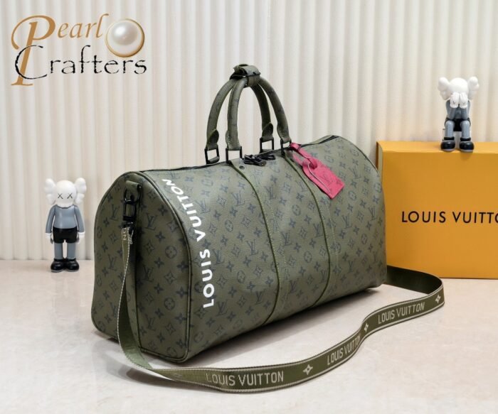 ⁦Louis Vuitton Military Green KEEPALL 50 Travel Bag⁩ - الصورة ⁦4⁩