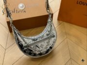 Louis Vuitton Loop Shoulder Bag Handbag - Image 9