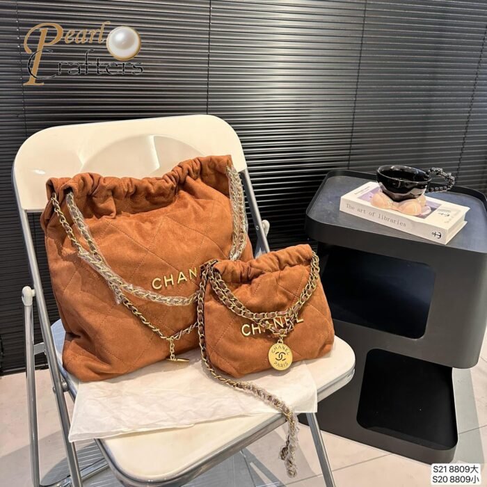 ⁦CHANEL 22bag Small&Medium Suede Garbage HANDBAG Shoulder Bag⁩ - الصورة ⁦1⁩