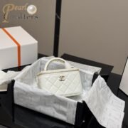 Chanel Square Box with Mirror Cosmetic Case Shoulder Satchel Handbag - Image 4