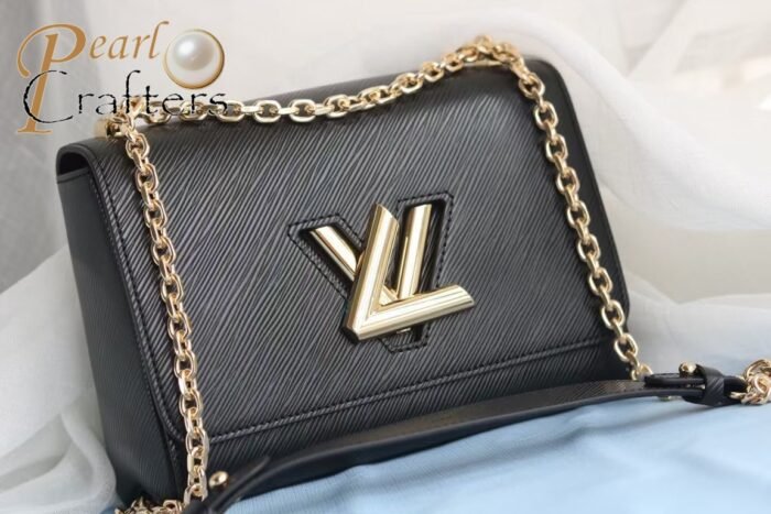 ⁦Louis Vuitton LV Twist Handbag Shoulder Satchel⁩ - الصورة ⁦2⁩