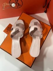 ⁦Hermes Palm epson leather H Sandals Slippers Chunky Heels⁩ - الصورة ⁦4⁩