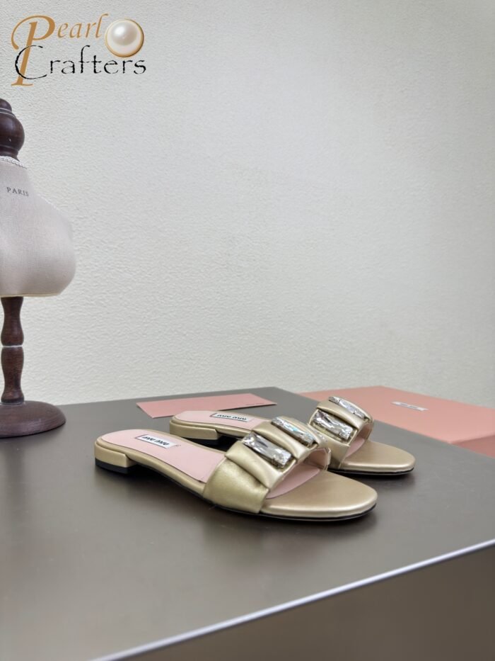 ⁦Miu Miu Slipper Sandals Casual Shoes⁩ - الصورة ⁦1⁩