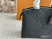 ⁦Louis Vuitton Petit Palais Tote Shoulder Handbag⁩ - الصورة ⁦3⁩