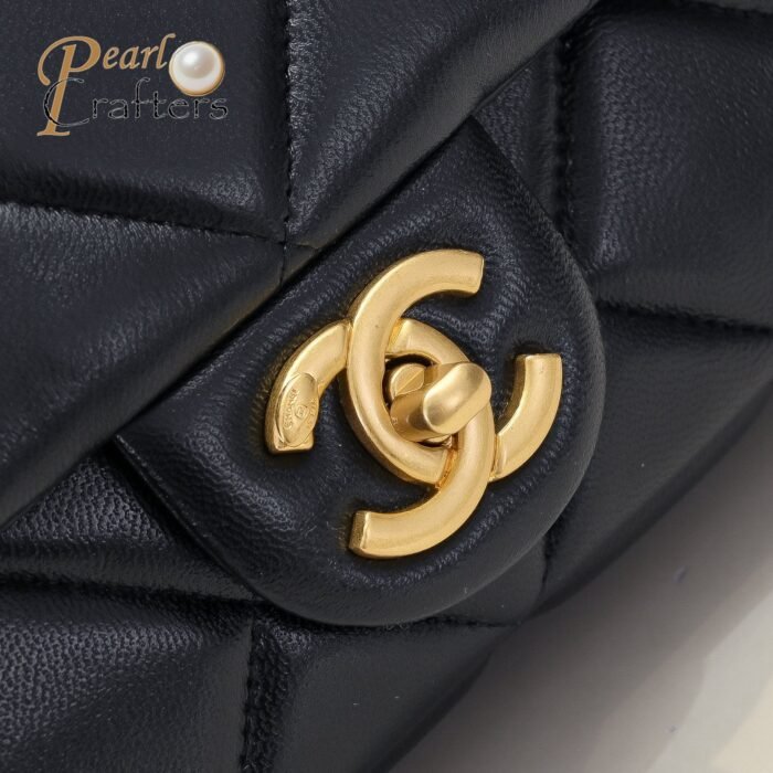 ⁦Chanel 24S Hobo Bag With Pearl Adjustable  Shoulder Bag Handbag⁩ - الصورة ⁦6⁩