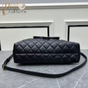 ⁦Chanel Hobo Calf Leather Shoulder Bag Handbag⁩ - الصورة ⁦5⁩