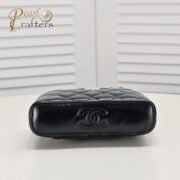 ⁦Chanel 23K Petal Metal Handle Shoulder Bag Handbag⁩ - الصورة ⁦4⁩