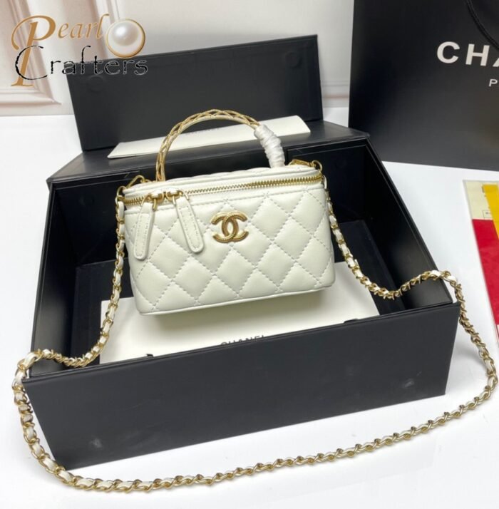 Chanel Relief Handle Makeup Box Bag - Image 4