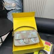⁦Fendi FF Logo Baguette Bag Shoulder Crossbody Tote Bag⁩ - الصورة ⁦2⁩