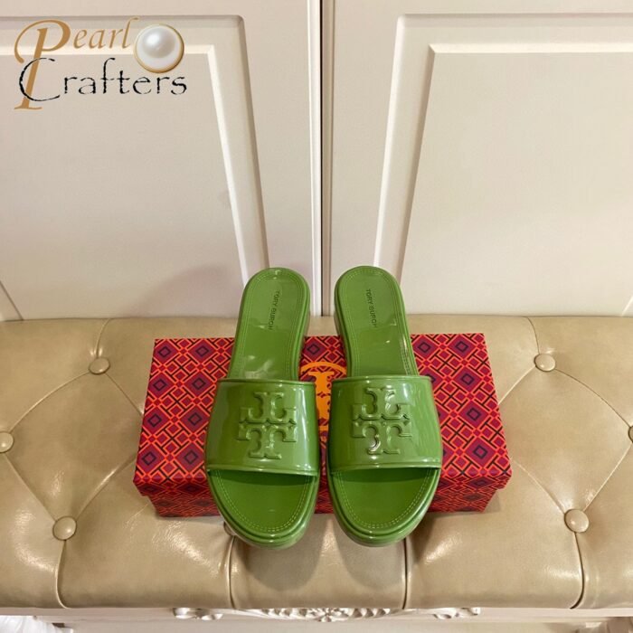⁦Tory Burch Rubber  Fashion Flip-flops Sandals Slide⁩ - الصورة ⁦4⁩