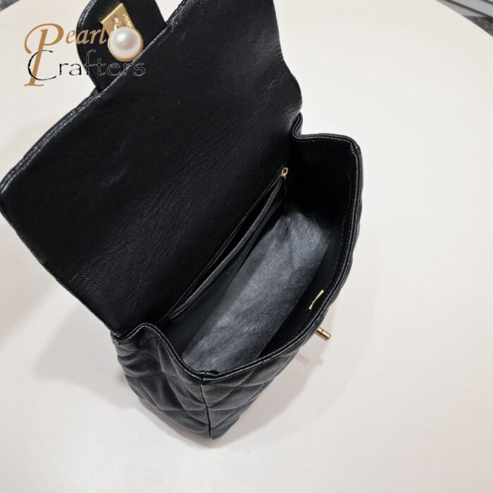 ⁦Chanel 23P Heart-Shaped Sardware Shoulder Bag Handbag⁩ - الصورة ⁦7⁩