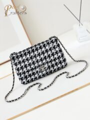 Chanel 10A Handbag Shoulder Bag Top Mirror Quality Version CHANEL CF AS4297