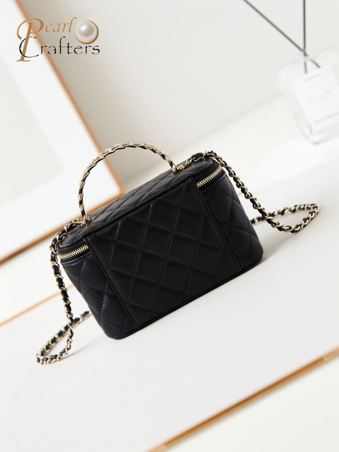 Chanel 10A Handbag Shoulder Bag Top Mirror Quality Version chanel AP5152 - Image 5
