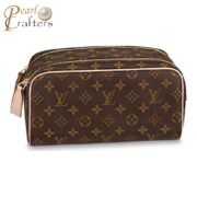 Louis Vuitton LV Cosmetic Dopp Kit Bag M44494