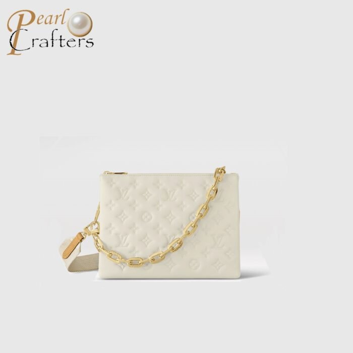 ⁦Louis Vuitton LV Coussin Medium Shoulder Bag⁩ - الصورة ⁦1⁩