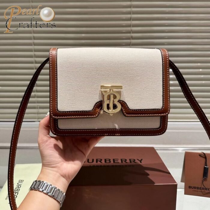⁦Burberry Canvas&leather Bag Small⁩ - الصورة ⁦2⁩
