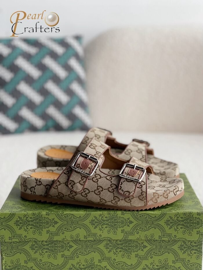 Gucci sandals - Image 1
