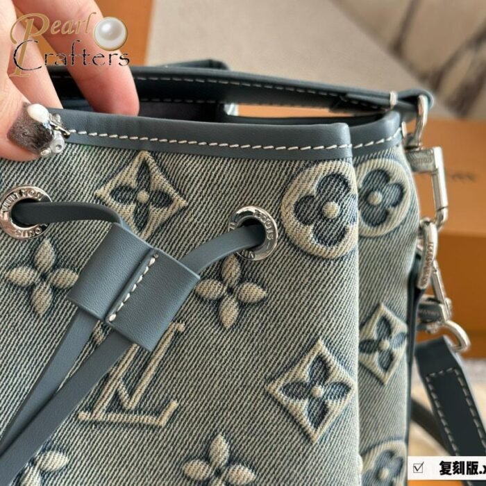 Louis Vuitton LV Bucket Bag Shoulder Bag Backpack - Image 4