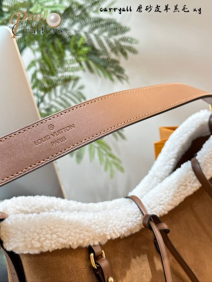 Louis Vuitton Carryall Shoulder Bag Handbag - Image 5