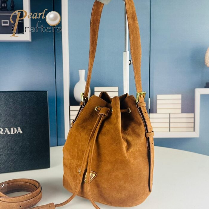 ⁦Prada Bucket Bag Shoulder Bag⁩ - الصورة ⁦3⁩