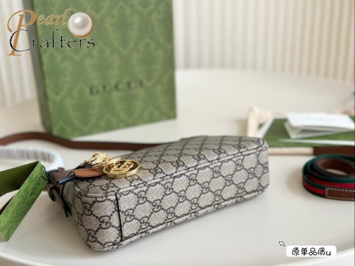 GUCCI Shoulder Bag Handbag - Image 5