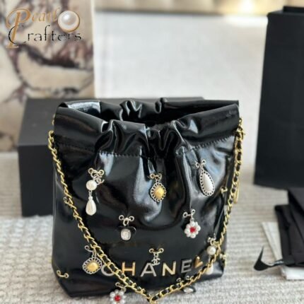 Chanel 22 garbage Bag Mini Handbag Shiny Lambskin Jewelry Charm Shoulder Bag