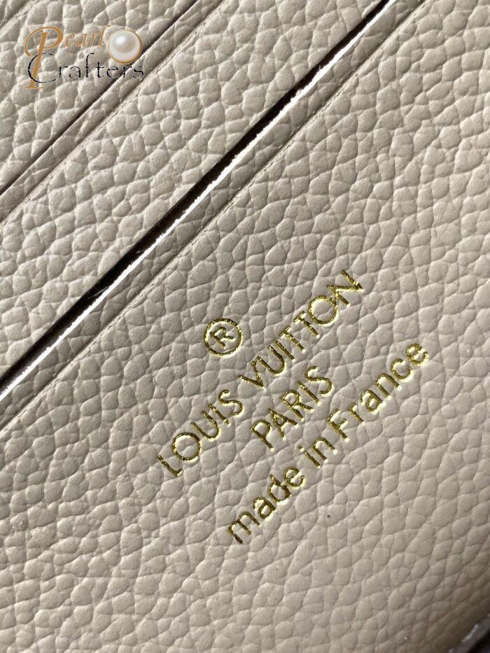 ⁦Louis Vuitton 10A Handbag Shoulder Bag Top Mirror Quality Version Wallet on Chain Ivy M82211⁩ - الصورة ⁦9⁩