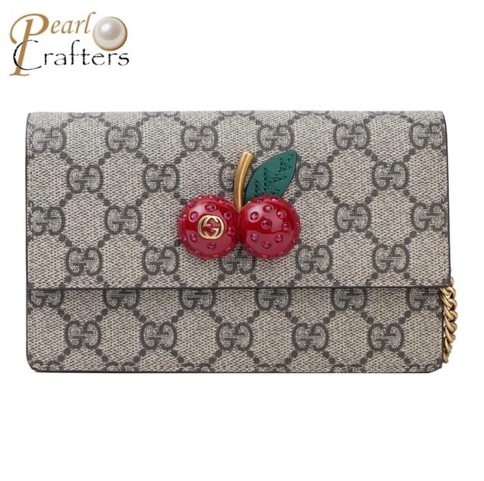 ⁦Gucci Cherry Chain Bag& Cherry Wallet⁩ - الصورة ⁦1⁩