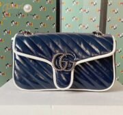 ⁦Gucci GG Marmont Mini&Small Shoulder Bag⁩ - الصورة ⁦4⁩