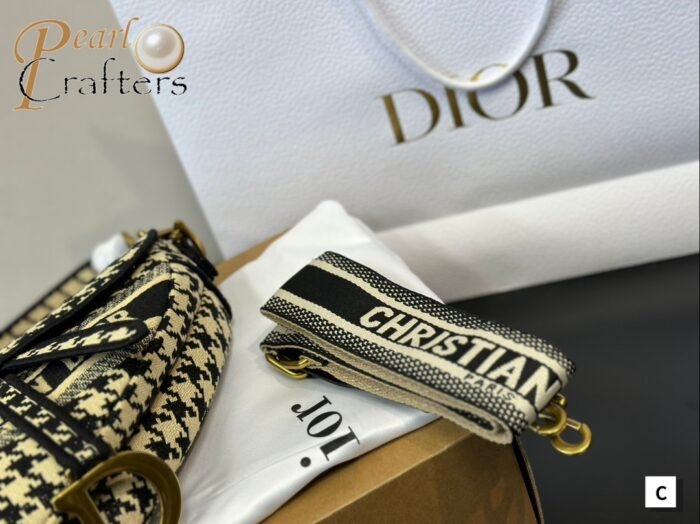 Dior Saddle Bag Shoulder Bag - Image 7