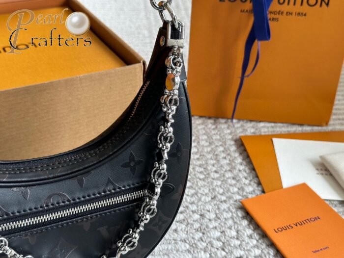 Louis Vuitton Loop Shoulder Bag - Image 2